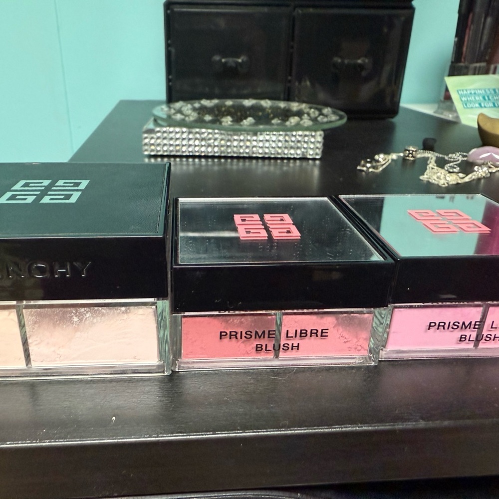 Givenchy Prisme Libre Blush Trio in Pink and Cream